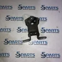 Петля передней двери M6 (GG) 2002-2007 купить в Москве