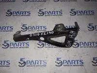 Кронштейн крыла переднего правого M6 (GH) 2007-2012 купить в Москве