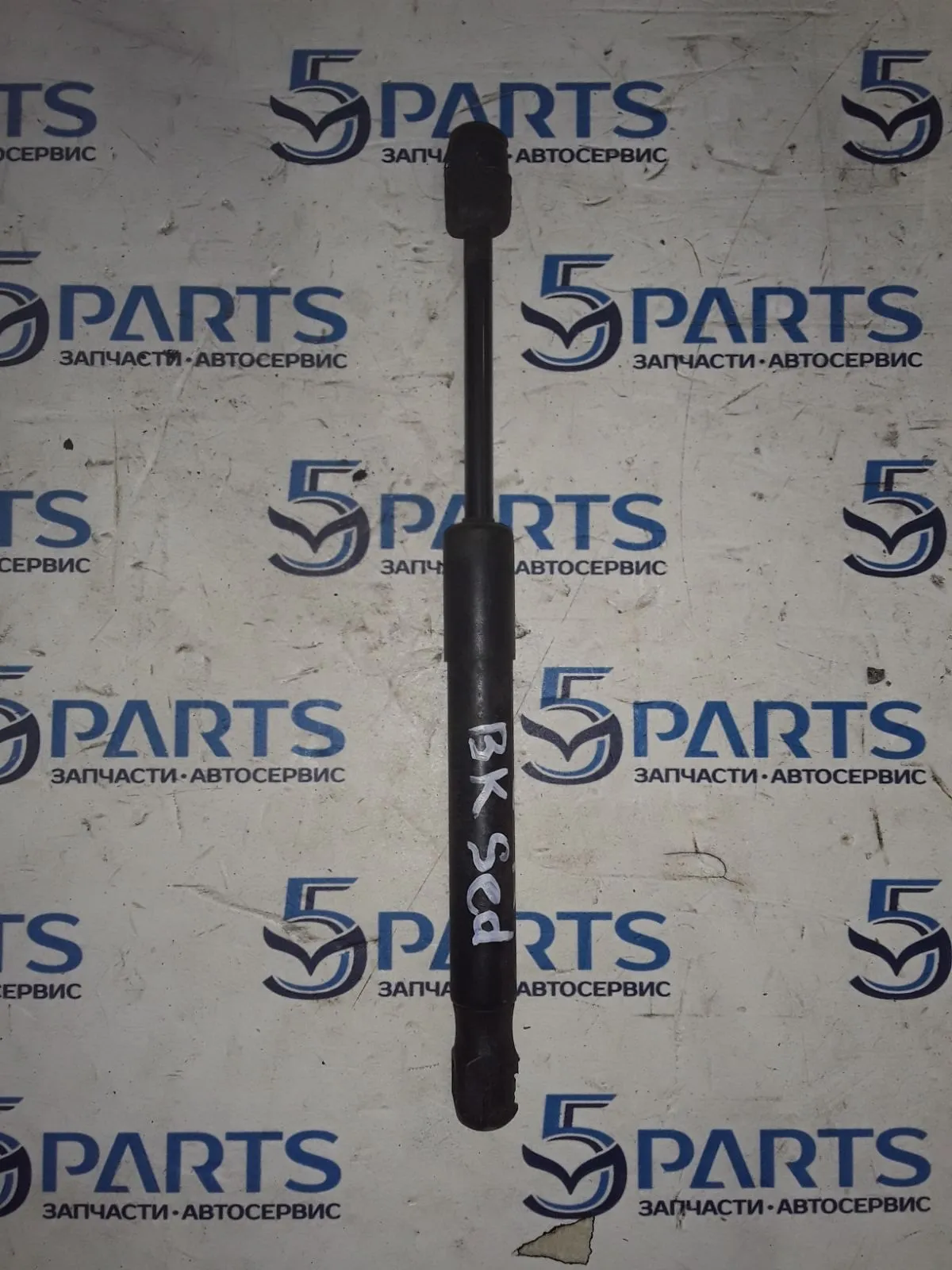 Амортизатор крышки багажника  M3 (BK) SDN 2003-2009