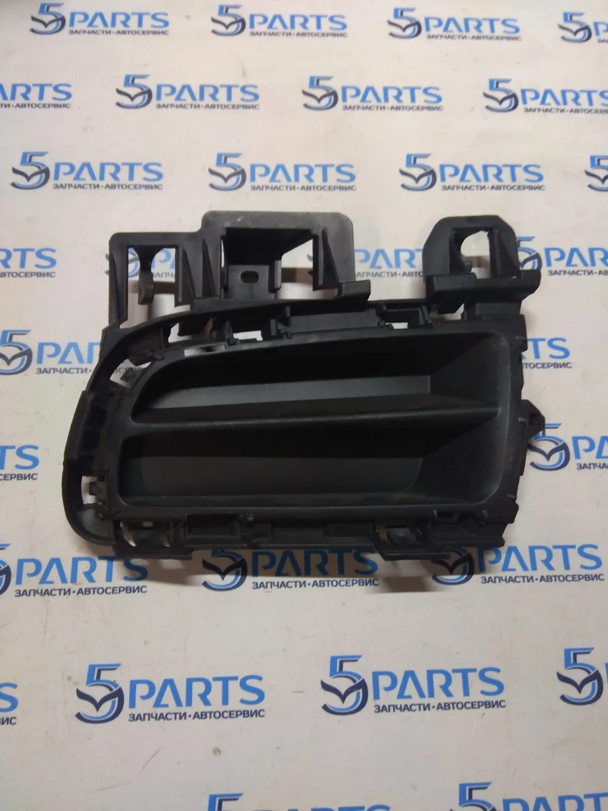 Заглушка ПТФ левой M6 (GG) 2005-2007