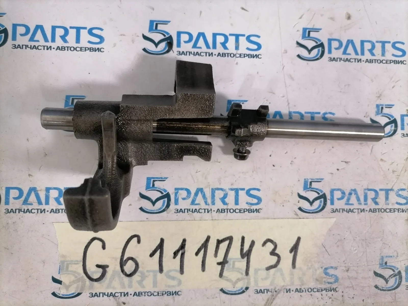 Вал задней передачи МКПП с вилкой M3 M5 M6 (6 ступеней)