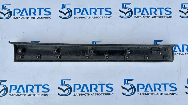 Молдинг двери передней правой нижний CX-5 (KF) 2017-2022 купить в Москве