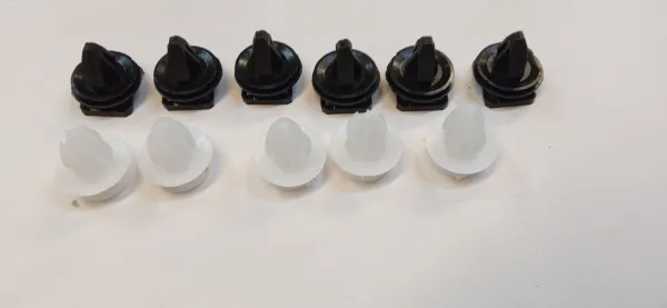 Клипса расширителя крыла (комплект) CX-5 (KE) 2012-2017 купить в Москве