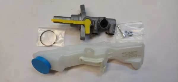 Цилиндр тормозной главный CX-5 2012-2017 купить в Москве