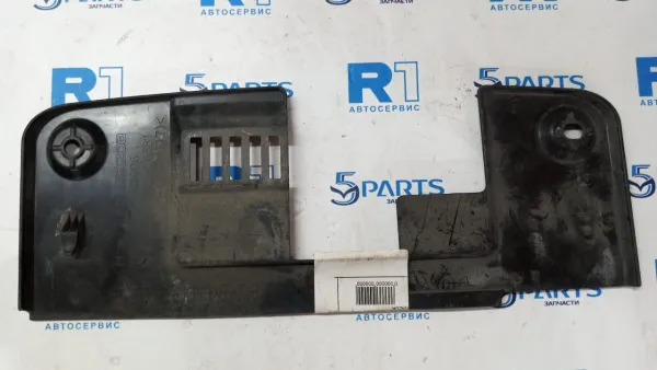 Накладка замка капота CX-5 (KE) 2012-2017 купить в Москве