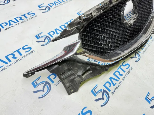 Решетка радиатора CX-5 (KF) 2017-2022 купить в Москве