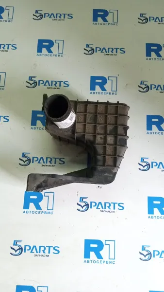 Резонатор воздушного фильтра M6 (GG,GH) 2002-2012 купить в Москве