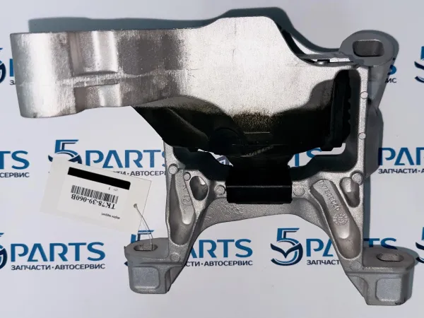 Опора двигателя правая M6, CX-5  2019-2022 купить в Москве