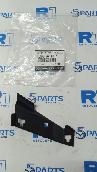 Накладка решетки радиатора правая CX-5 (KF) 2017-2022 купить в Москве