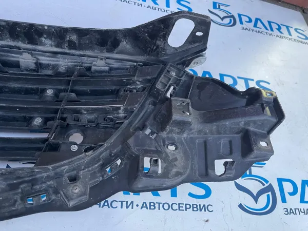 Решетка радиатора CX-5 (KE) 2015-2017 купить в Москве