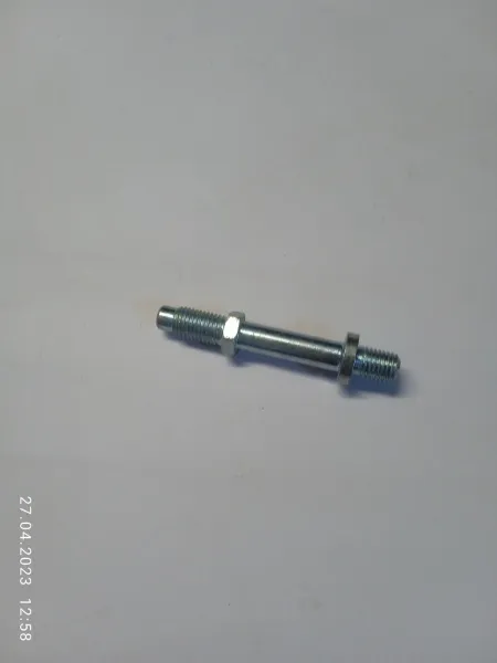 Шпилька приемной трубы M6, CX-7 купить в Москве