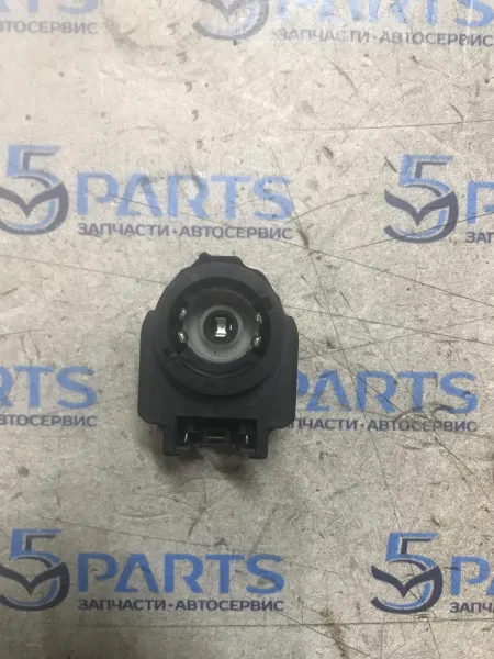 Патрон на лампу ксенон D4S M3 (ВМ), CX-5 (КЕ) , CX-9 (ТВ) купить в Москве