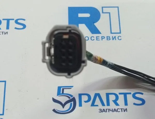 Разъем парктроника заднего купить в Москве