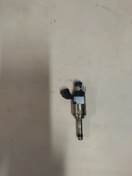 Форсунка топливная M6, CX-5 купить в Москве