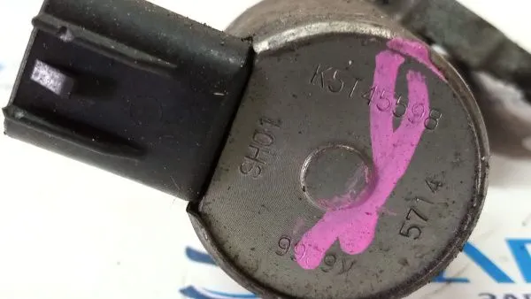 Датчик положения фаз газораспределения M3, M6, CX-5 (SH) 2.2 Disel купить в Москве