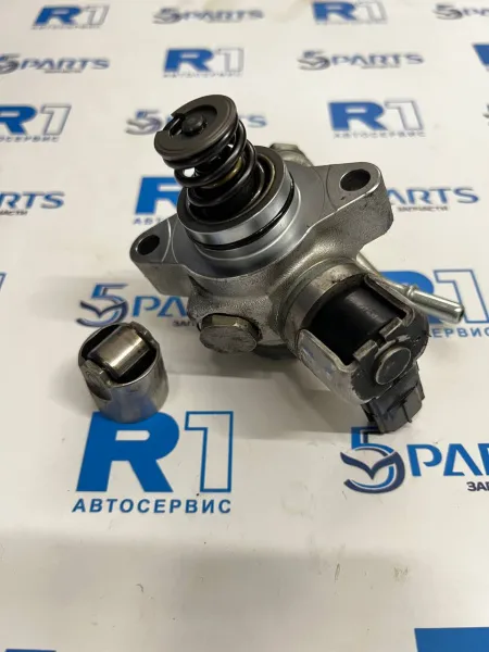 Насос топливный высокого давления (ТНВД) Mazda 3, Mazda 6,Mazda  CX-5 купить в Москве